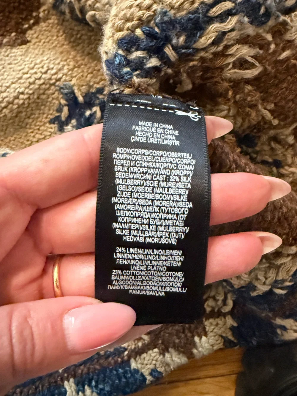 Ralph Lauren Brown & Navy Hand-Knit Sweater Label Detail - Picture 5 of 6